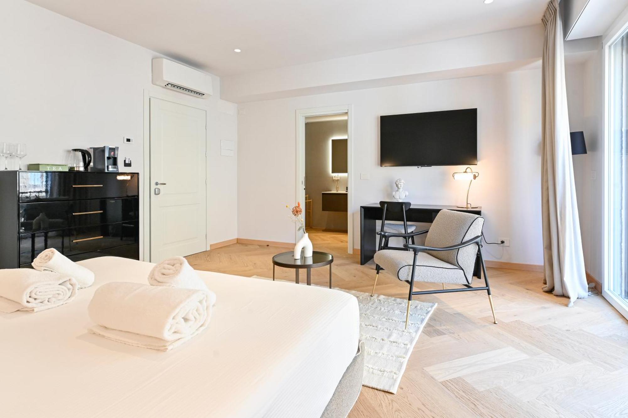 The Old Palace- Luxury Suites Signoria Florence Extérieur photo